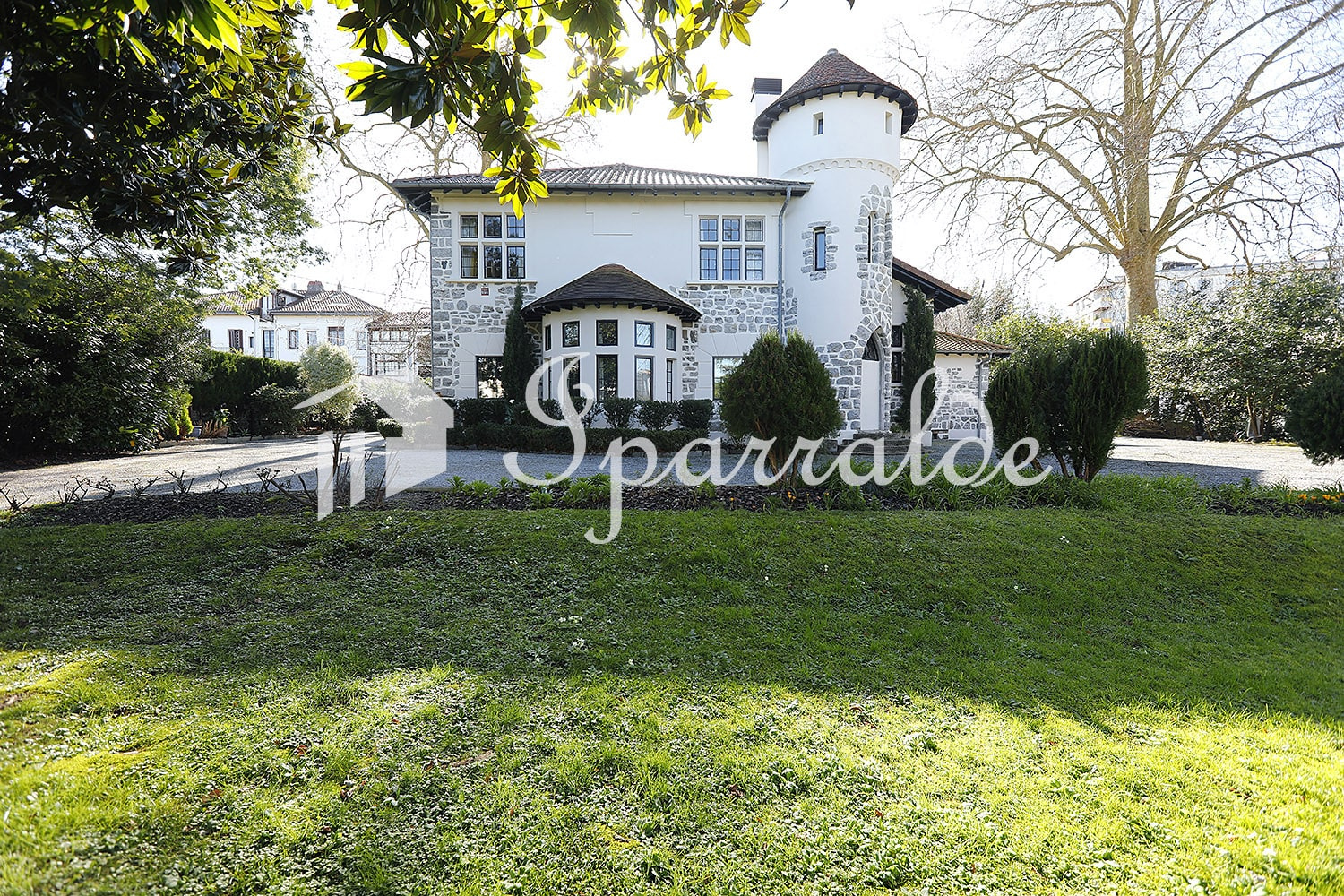 Agence immobilière de Agence Iparralde Immobilier